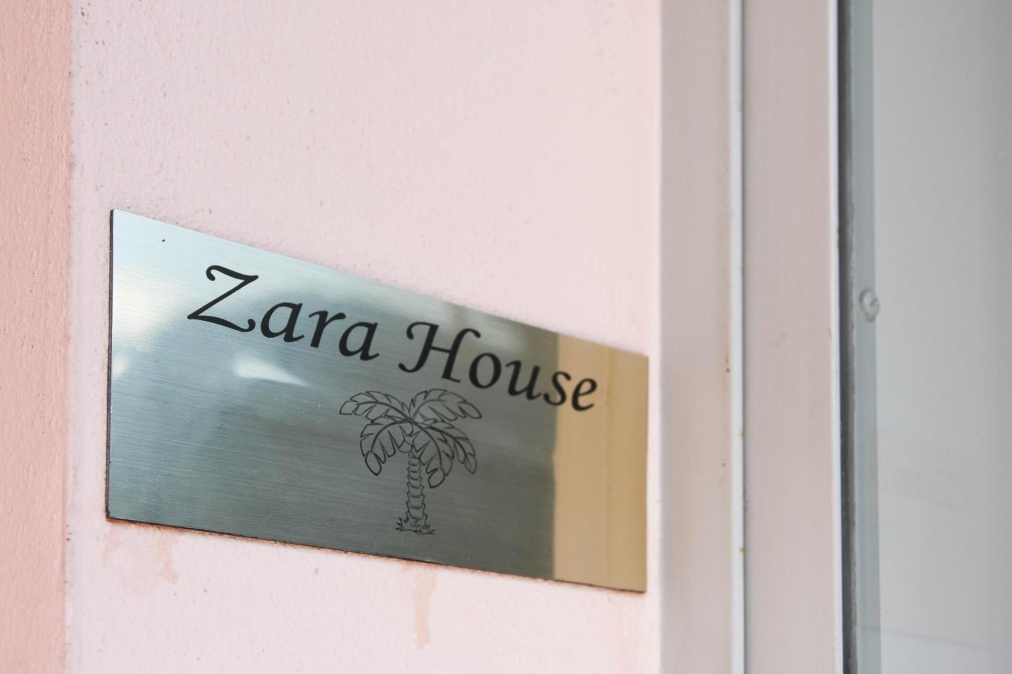 Zara House - Lake And Pet Friendly Brusimpiano Экстерьер фото